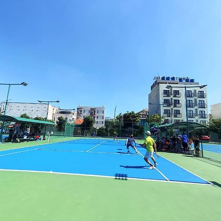 Hoa Phat Hotel & Apartment Cidade de Ho Chi Minh Exterior foto