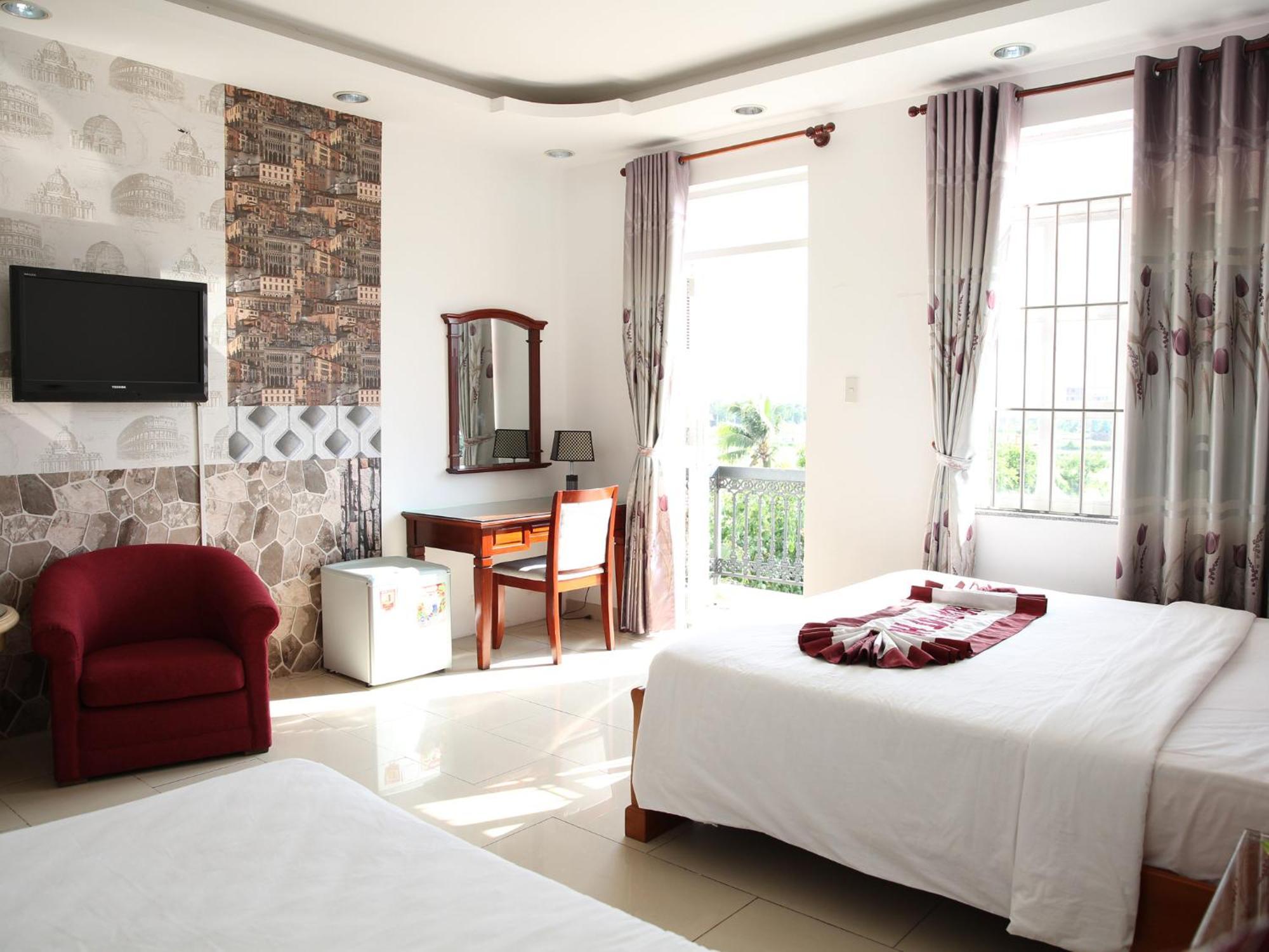 Hoa Phat Hotel & Apartment Cidade de Ho Chi Minh Exterior foto