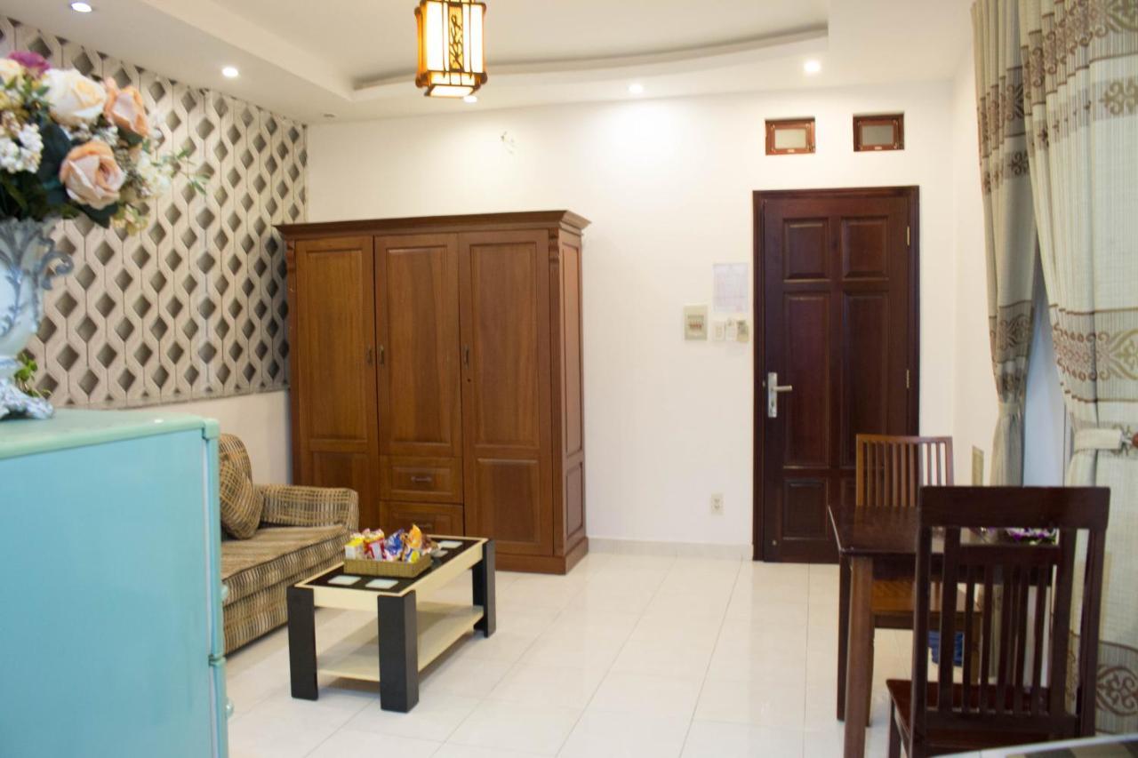 Hoa Phat Hotel & Apartment Cidade de Ho Chi Minh Exterior foto